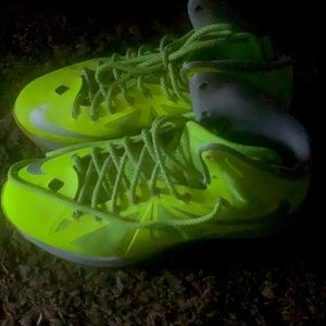 Labron James Nike, 10.5 men’s Athletic shoes